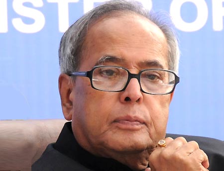 Pranab-mukherjee.jpg