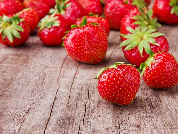 15-1381838663-21-1363872050-strawberry.jpg